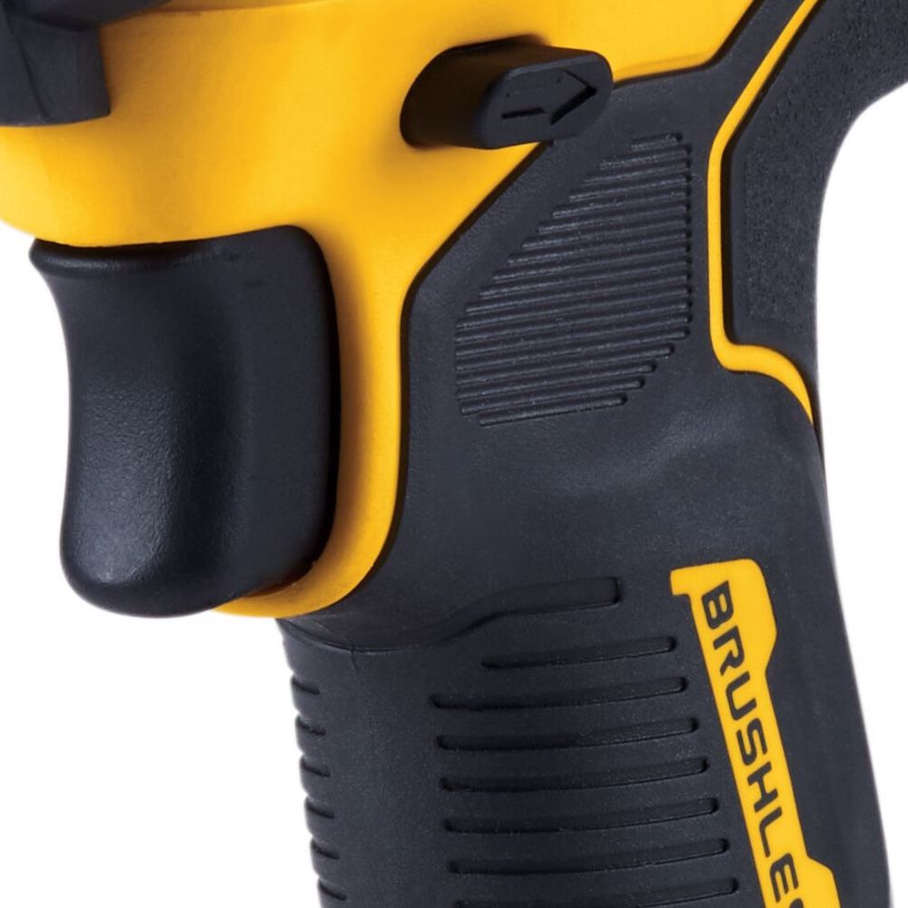 Аккумуляторный гайковерт DEWALT DCF901P2